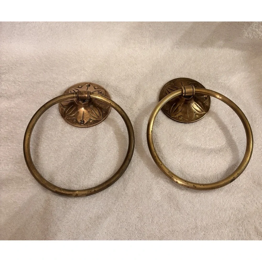 Vintage Brass Towel Rings Set of 2 Floral Backplate Bathroom Wall Hardware